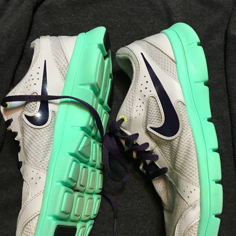 Nike